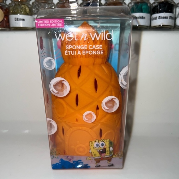 $6 SpongeBob makeup Sponge Holder. New in box. $6 if bundled - Picture 5 of 16